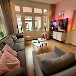 De Mattelier In For 7 Apartment *