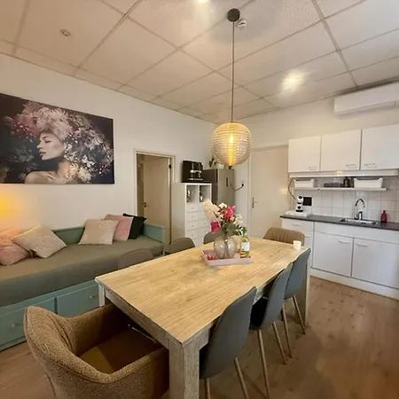 Apartment De Mattelier Heart Of The Fortified Town Of
