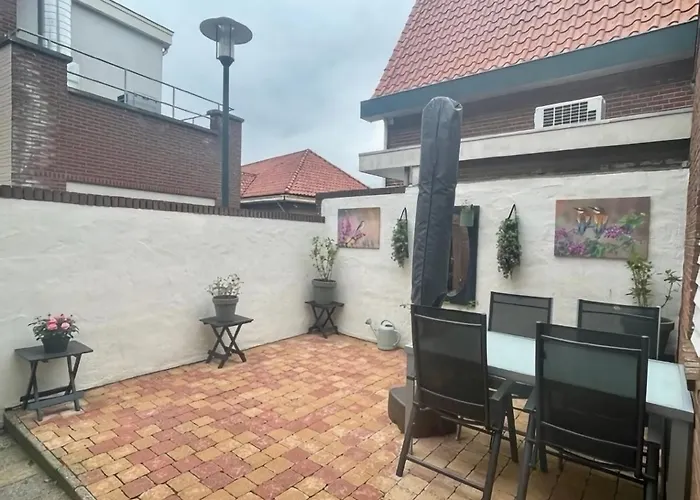 Vestingstadappartement With Garden *